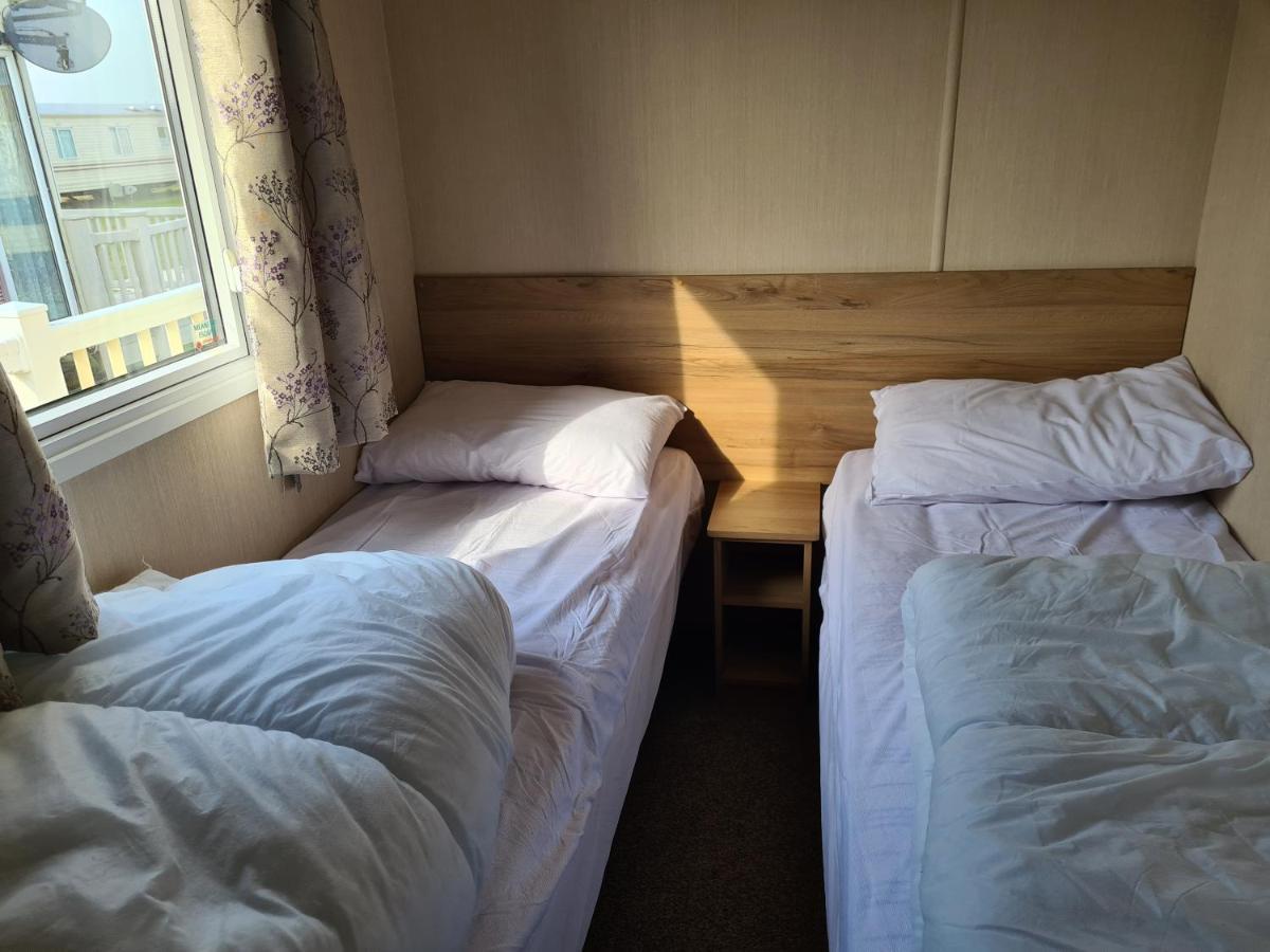 8 Berth Eastgate Fantasy Island Ingoldmells Exterior foto
