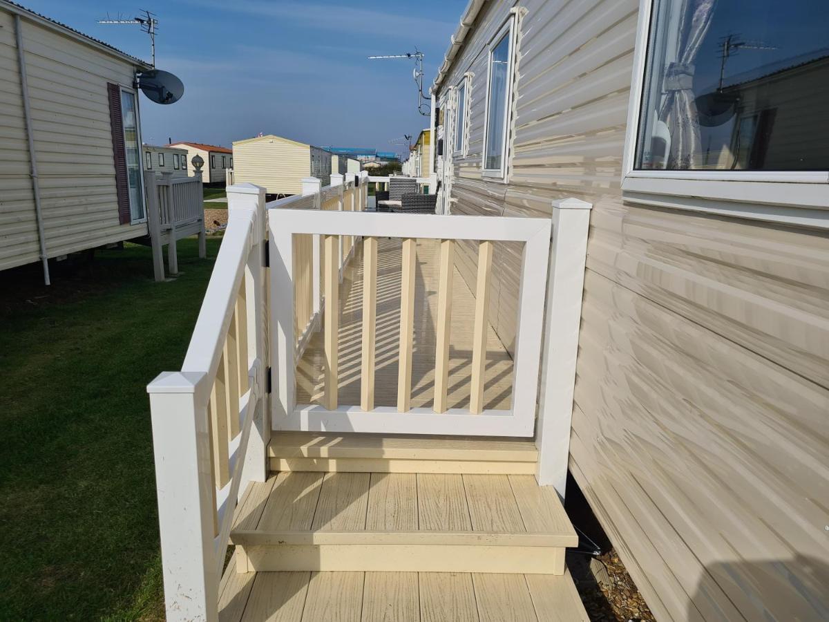 8 Berth Eastgate Fantasy Island Ingoldmells Exterior foto