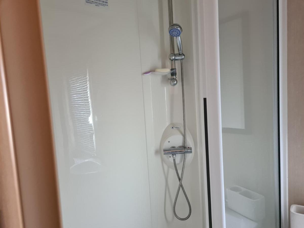 8 Berth Eastgate Fantasy Island Ingoldmells Exterior foto